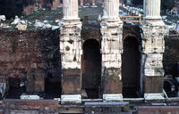 [The Temple of Castor and Pollux (Rome, Italy), Cella and Pronaos: Tabernae